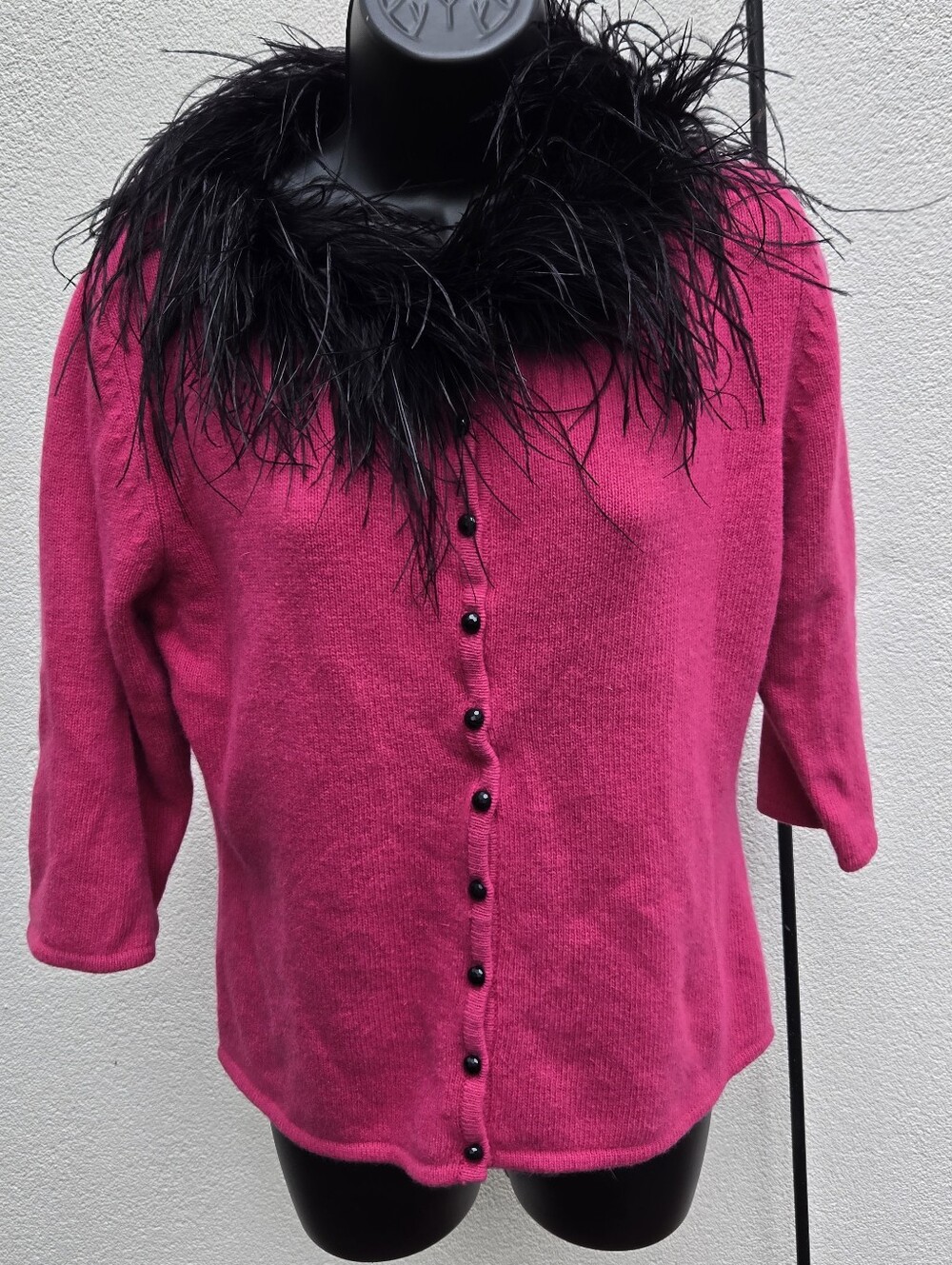 VTG Inspired By Bellepoint Fuscia Feather Trim Button Front Women's Sweater L